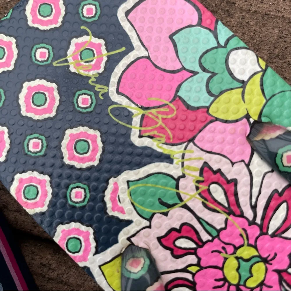 Vera Bradley Tropical Floral Printed Flip Flop Sandals Size 8 - Image 3