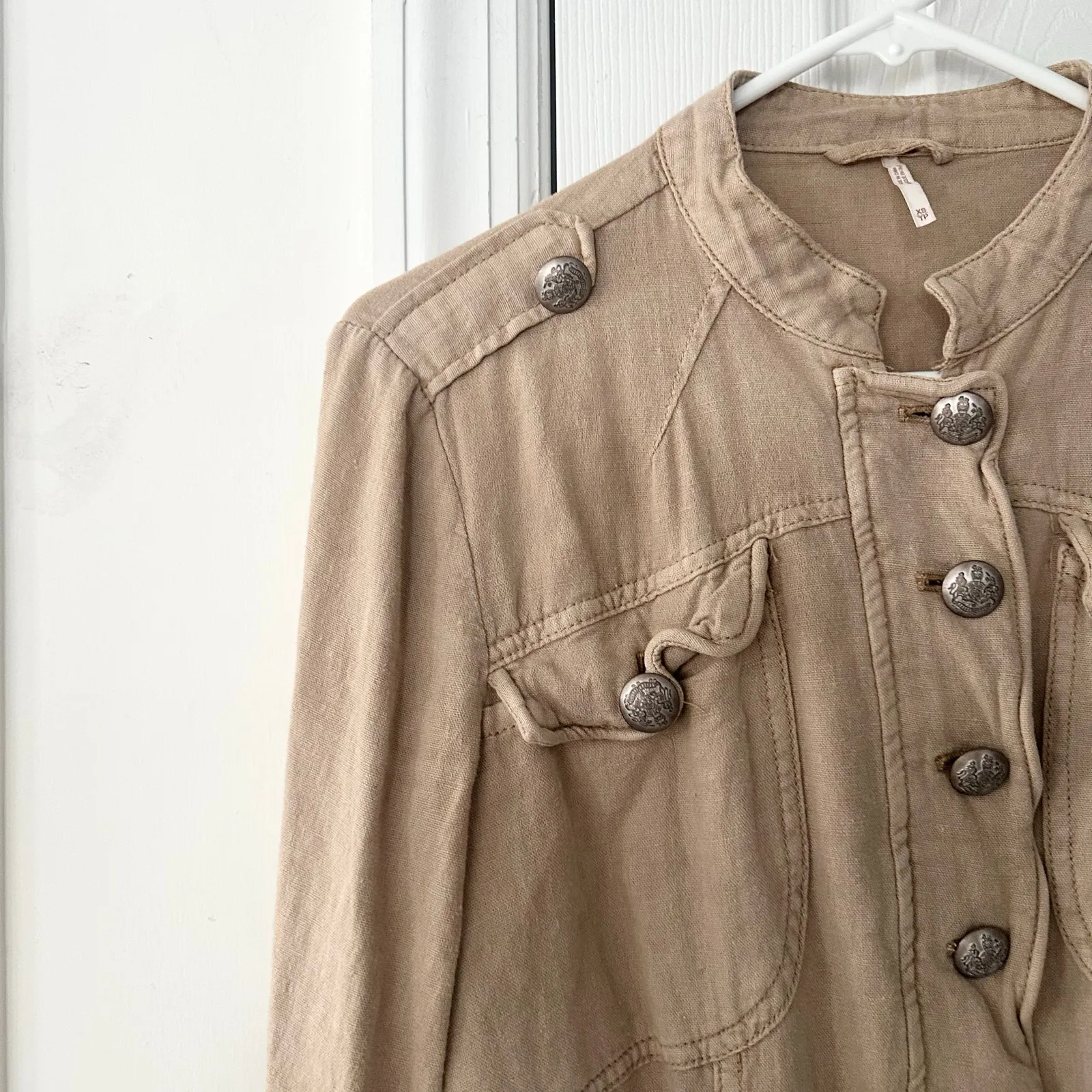 Free People Emilia Tan Military Eyelet Lace Trim Boho Femme Jacket Tie Belt XS - Image 2