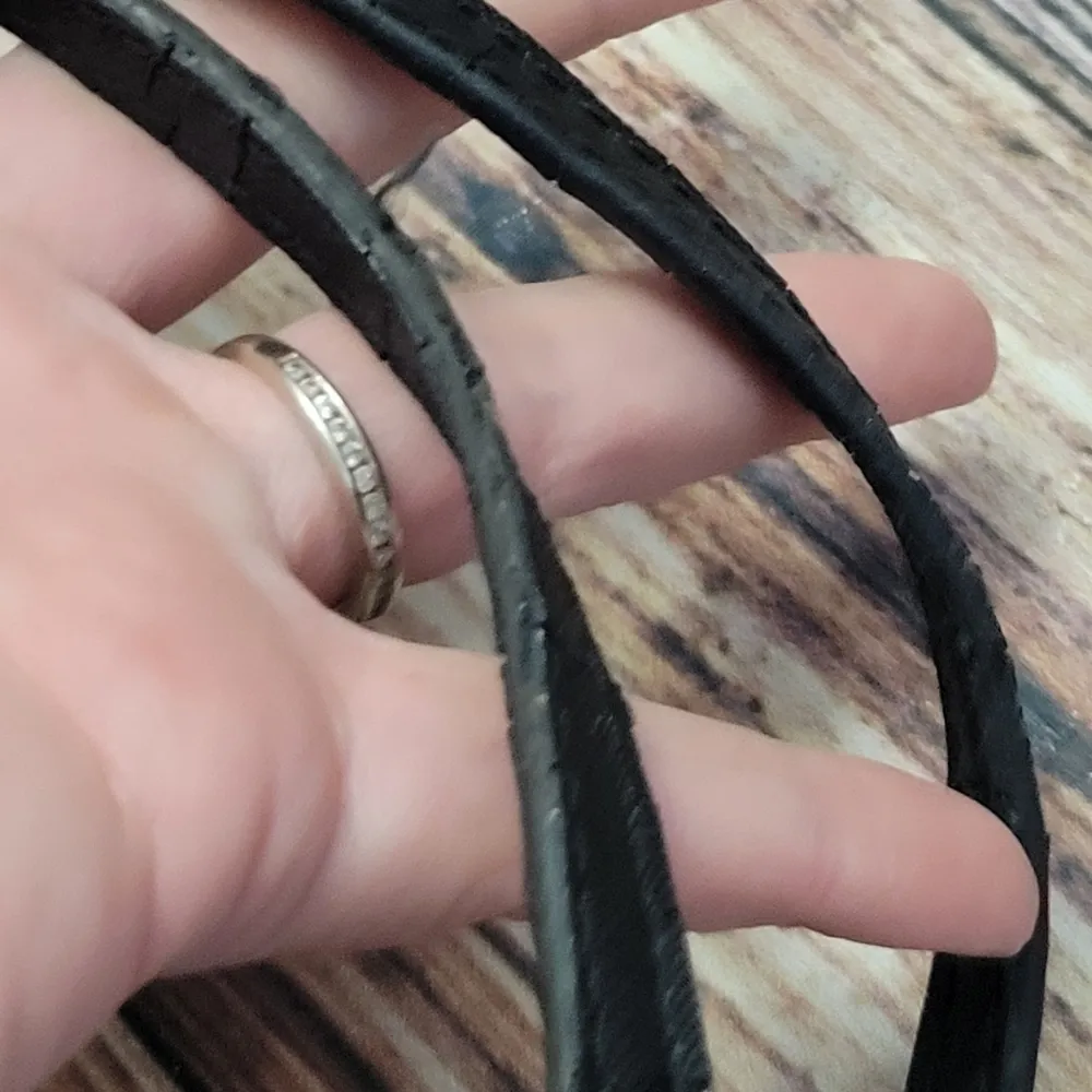 Authentic Michael Kors Black Nylon Kelsey Crossbody Sling Bag - Image 8