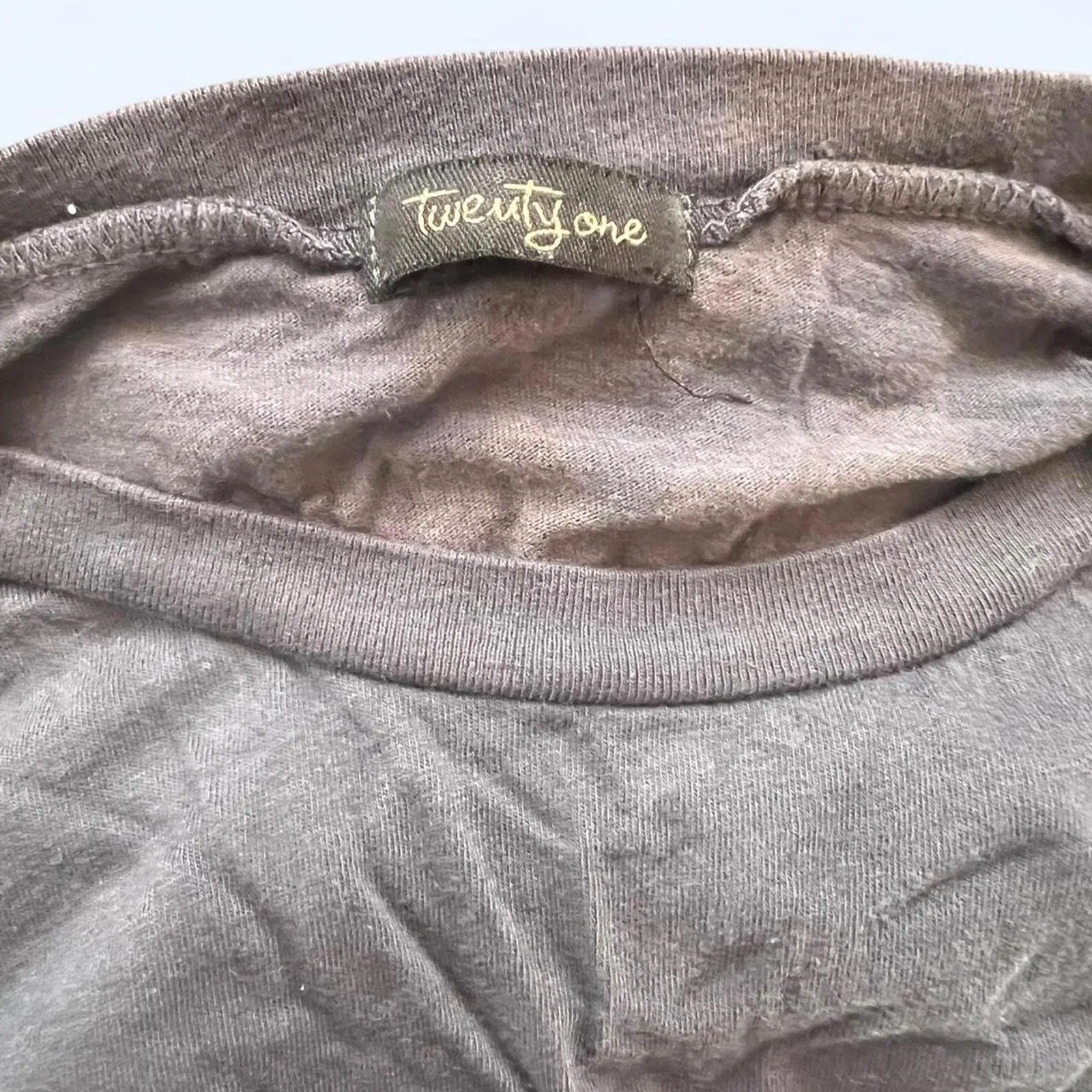 Twenty One vintage Y2K "Product of the 80s" graphic tee Size Small Black - Image 6