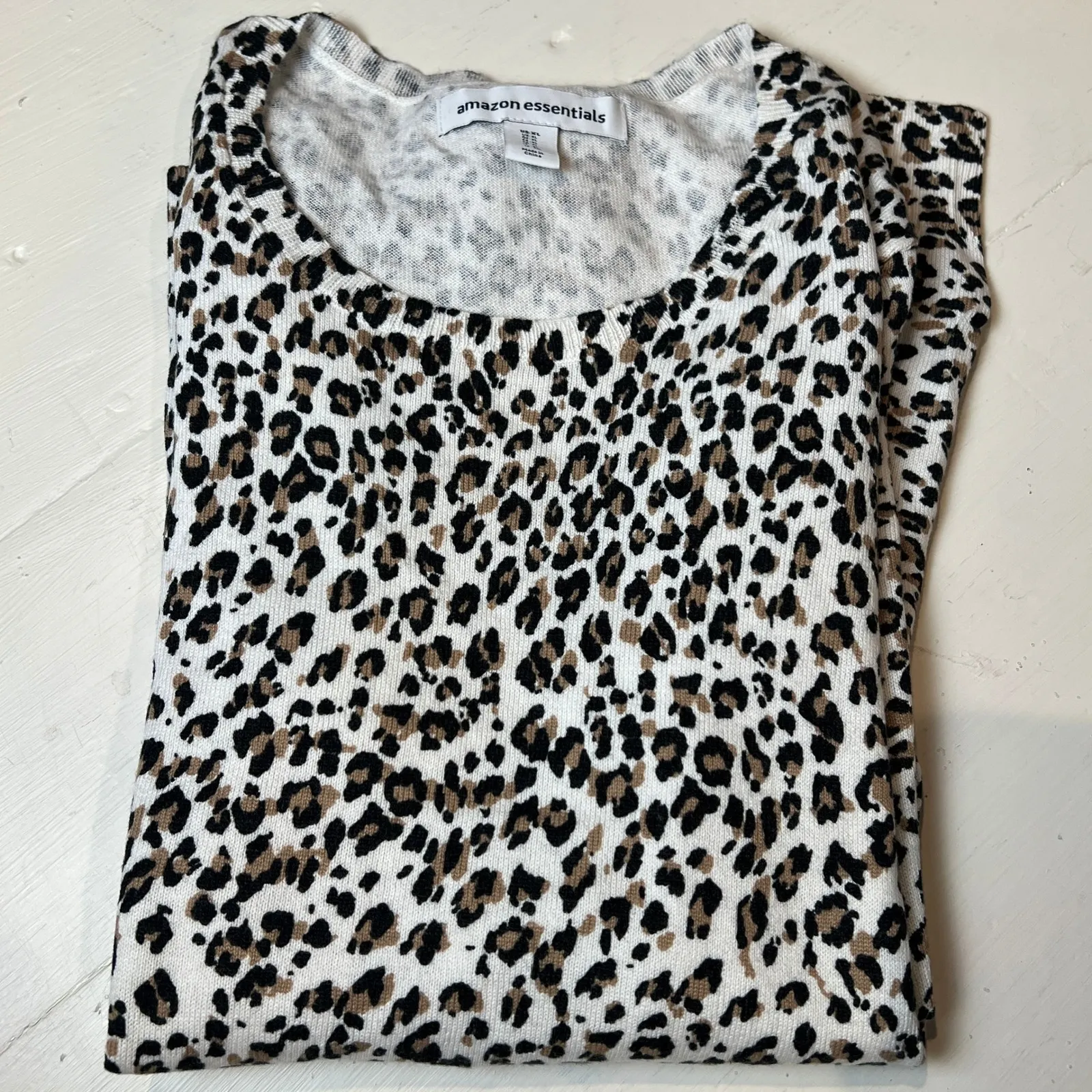 Amazon Essentials Women's XL Cream Leopard Print Knit Top Cotton Modal | Casual - Image 4