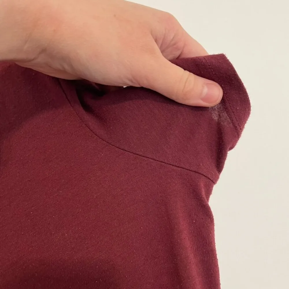 TORRID 2 Plus Size Girlfriend Signature Jersey V-Neck Tee Burgundy Maroon TShirt - Image 12