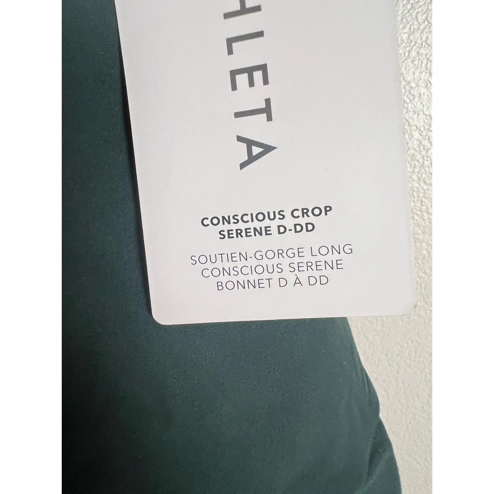 Athleta Conscious Crop Serene Green Camo Sports Bra D-DD Cup Size 1X - Image 10