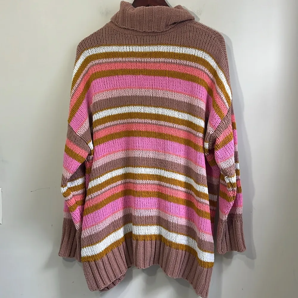 Aerie Women’s Oversized Chenille Turtleneck Sweater Size Medium - Image 6