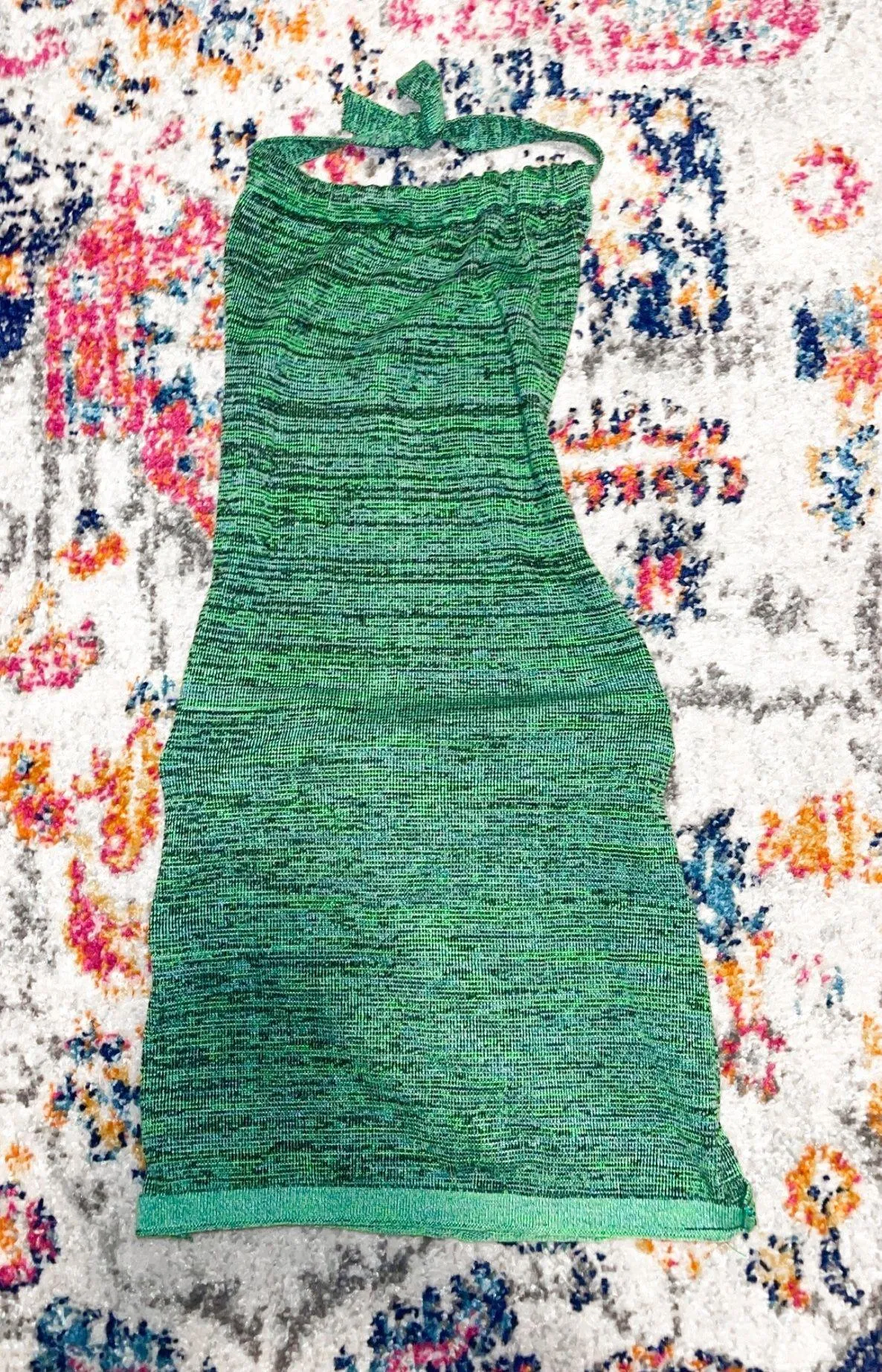 green dress - Image 3