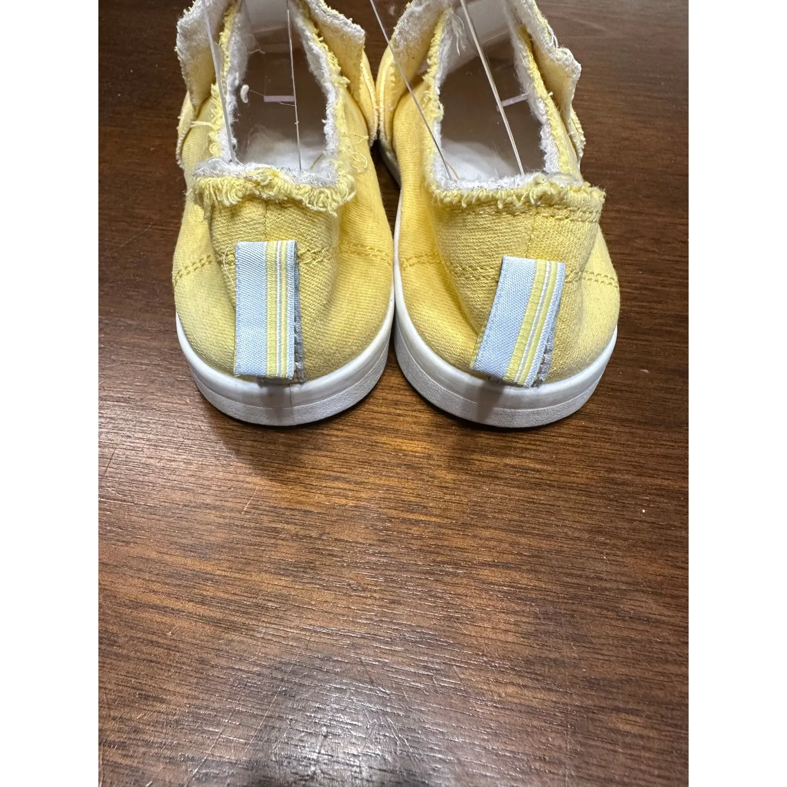 Vionic Beach Malibu Slip On Shoes Women 5 Colorful Bright Comfy Casual Travel Yellow - Image 9