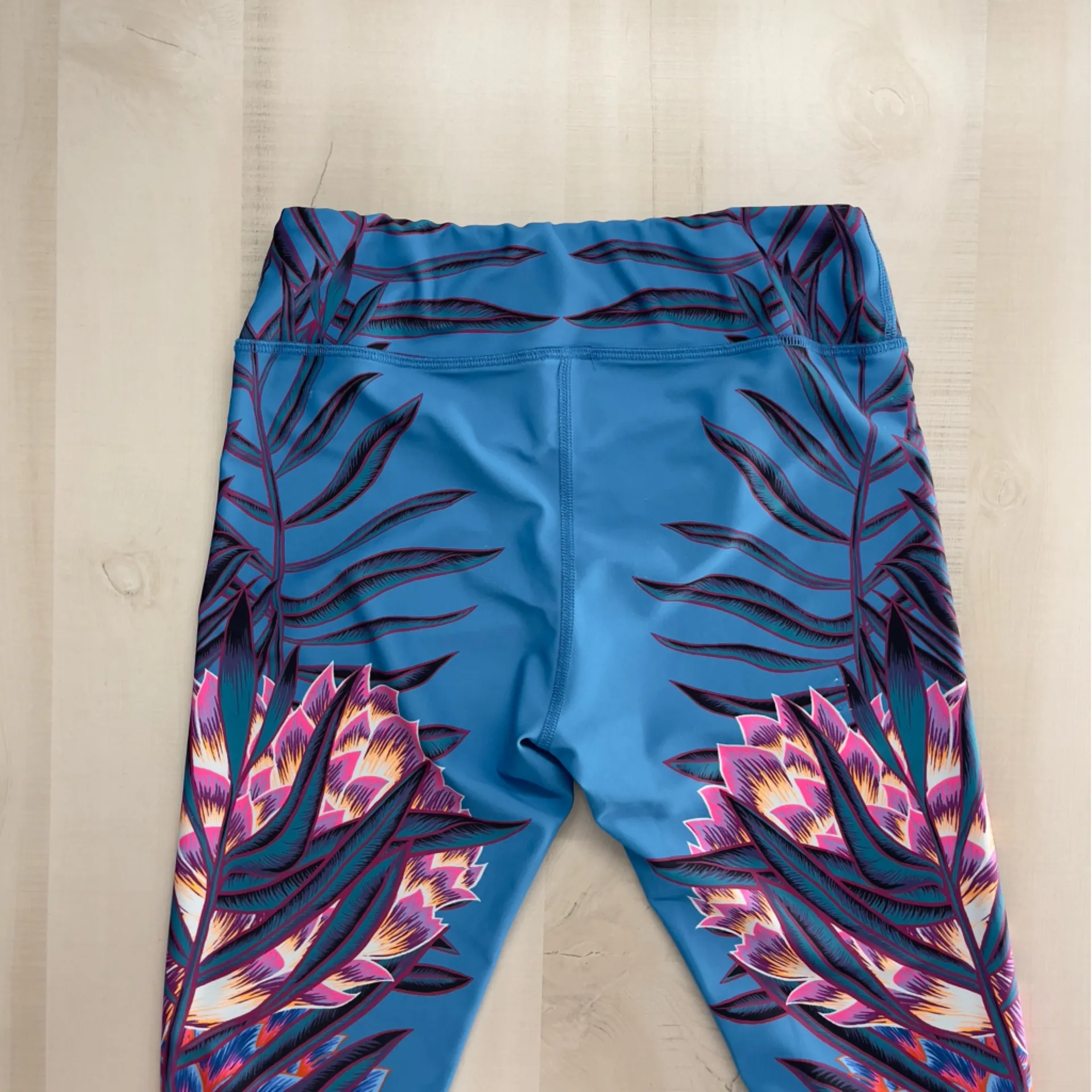 MARA HOFFMAN ACTIVE blue workout floral printed yoga leggings M lotus - Image 5