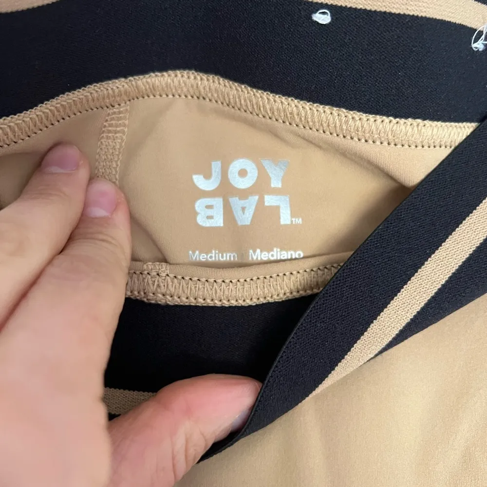 Joy lab athletic flare pants - Image 3