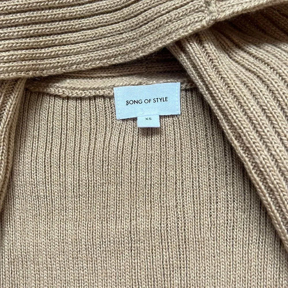 Song of Style Cardigan Size XS - Image 3