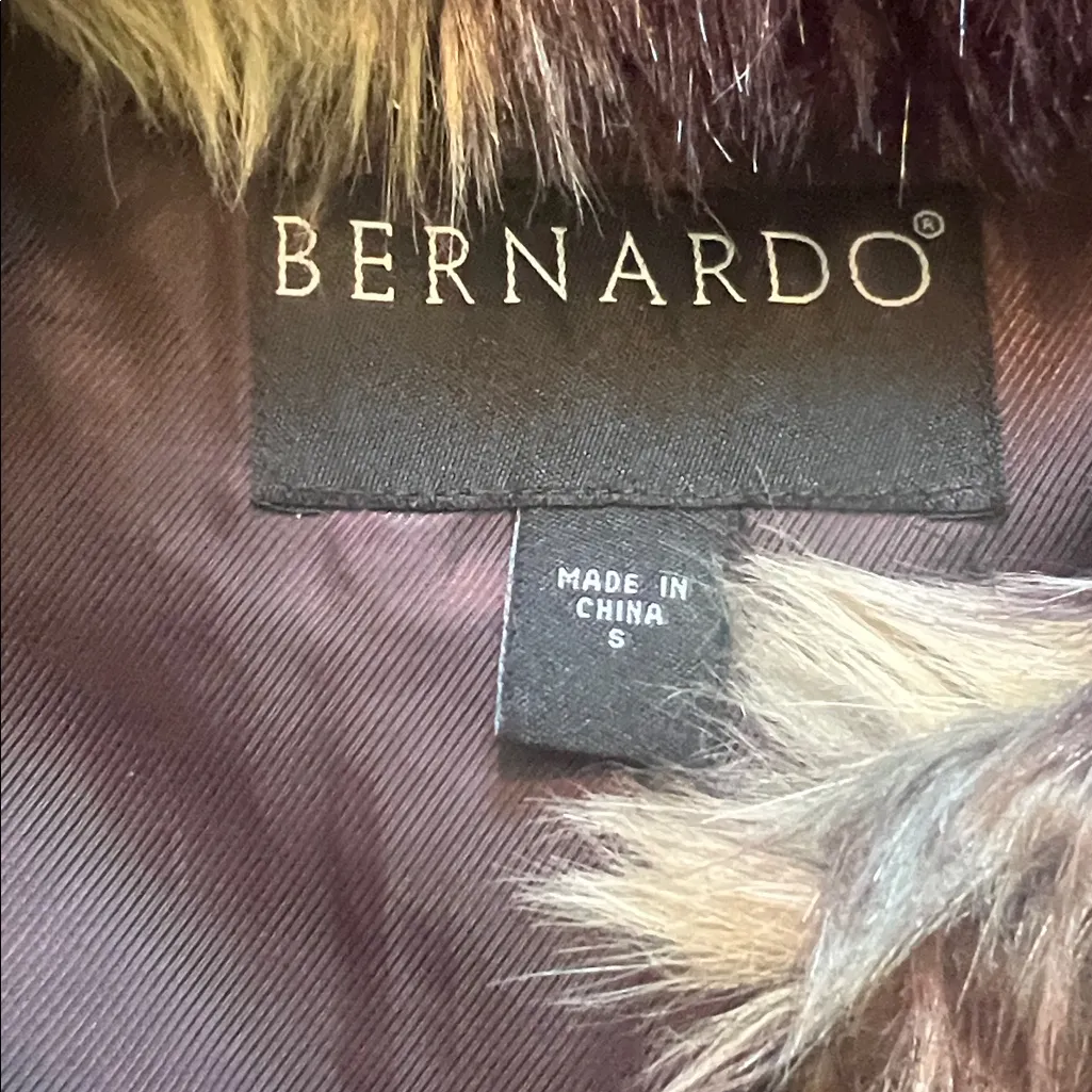 Bernardo Women's Faux Fur Patchwork Vest - Image 4