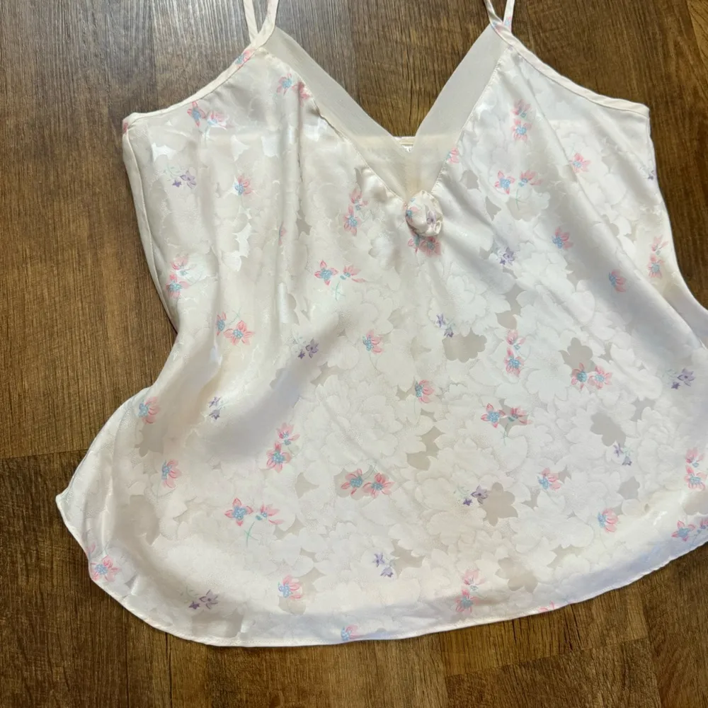 Valerie Stevens Vtg  Pure Silk Cami Tank Top Sz Large White Floral Babydoll - Image 6