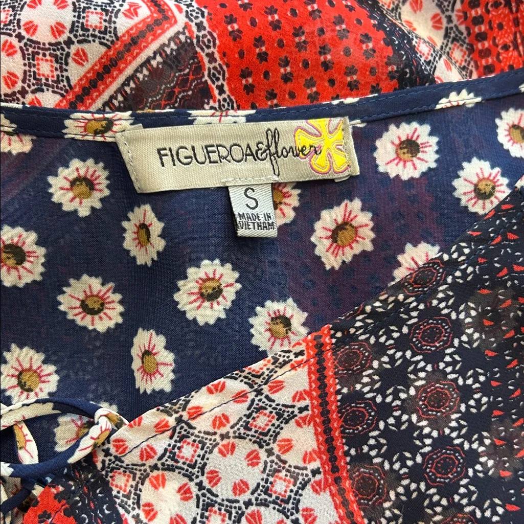 FIGUEROA Fig & flower size Small Flowy Boho blouse top shirt red white and blue - Image 6