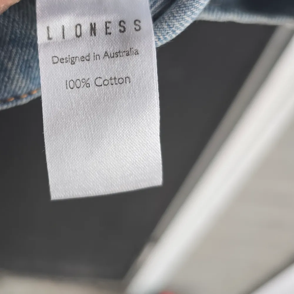 NWT! Urban Outfitters Lioness Cantanzaro Denim Button Down Mini Dress L - Image 4