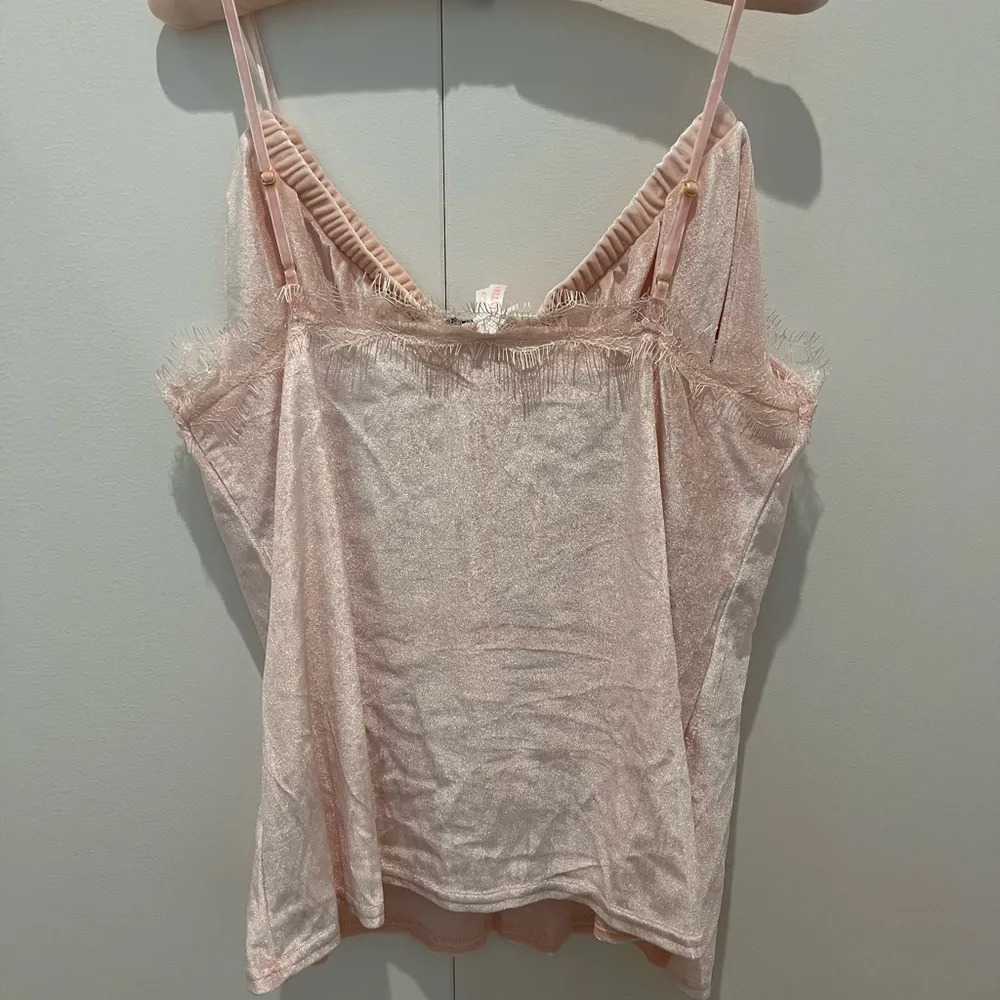 Babydoll Barbie loungewear pajama set top and shorts pink size M new with tag Size M - Image 7