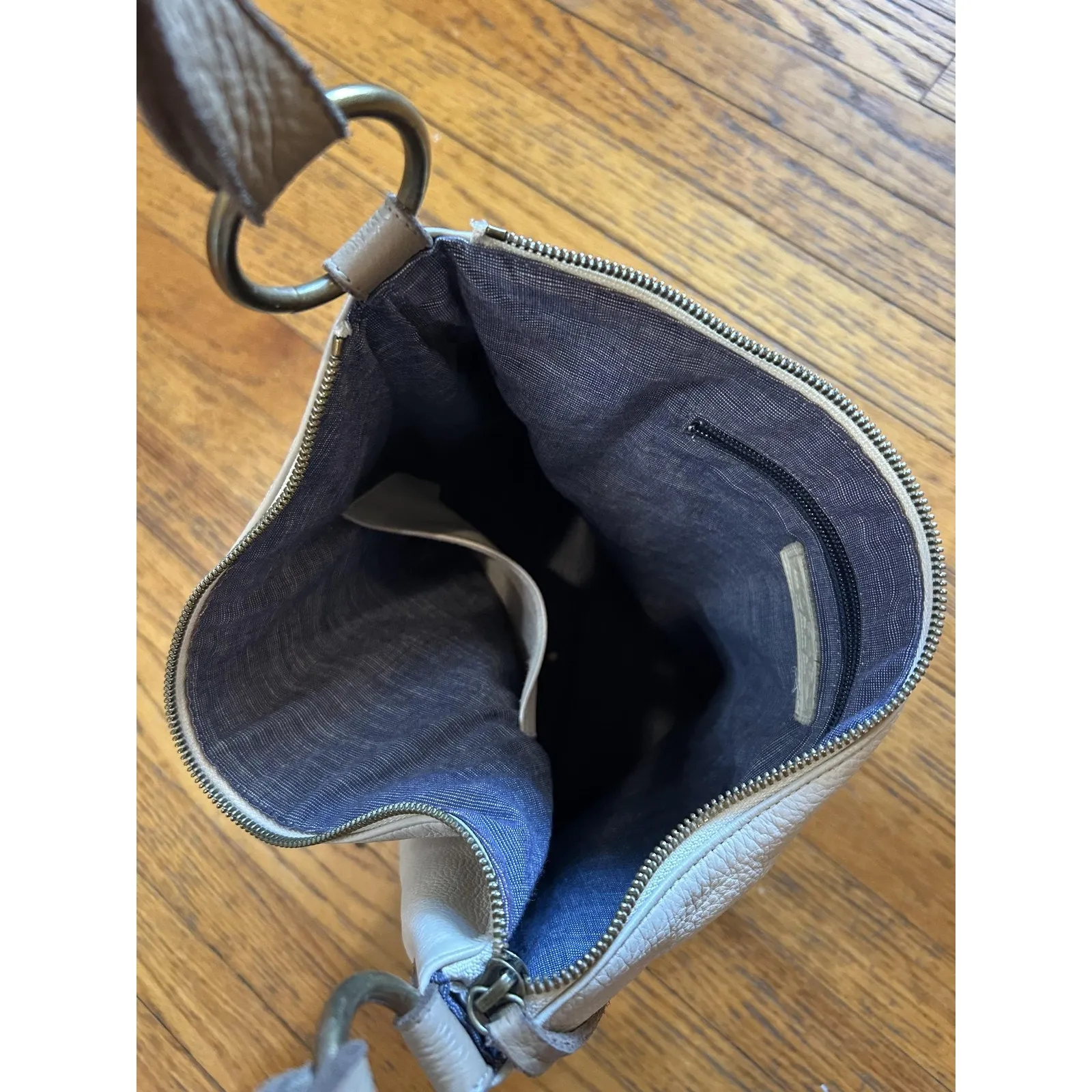 Molly G Hobo Shoulder Bag Womens Beige Leather Tassel Slouchy Purse Tote Boho - Image 4