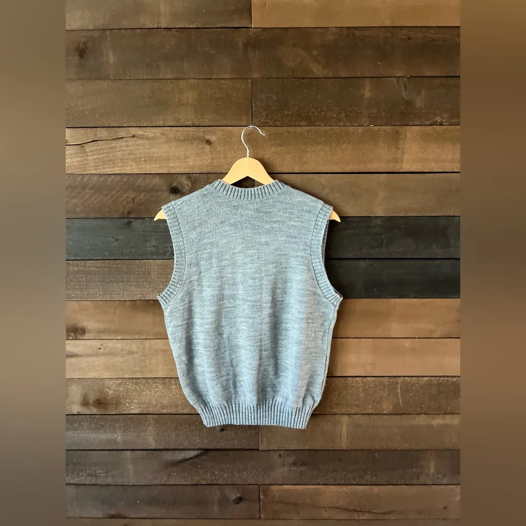 Vintage Gray Sweater Vest Curry Knits Made In USA Minimal Classic Layering Size M - Image 2