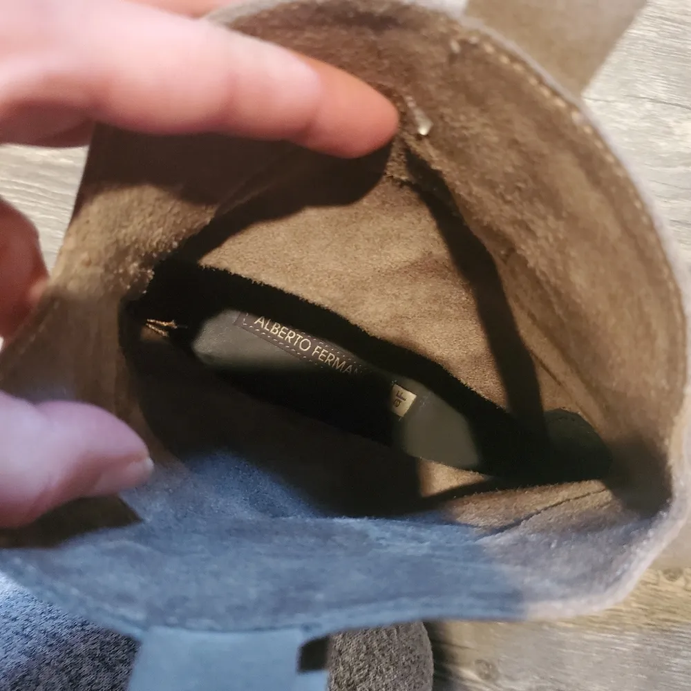 Alberto Fermani tan boots size 41 women's 10 in tan color suade beautifu… - Image 3