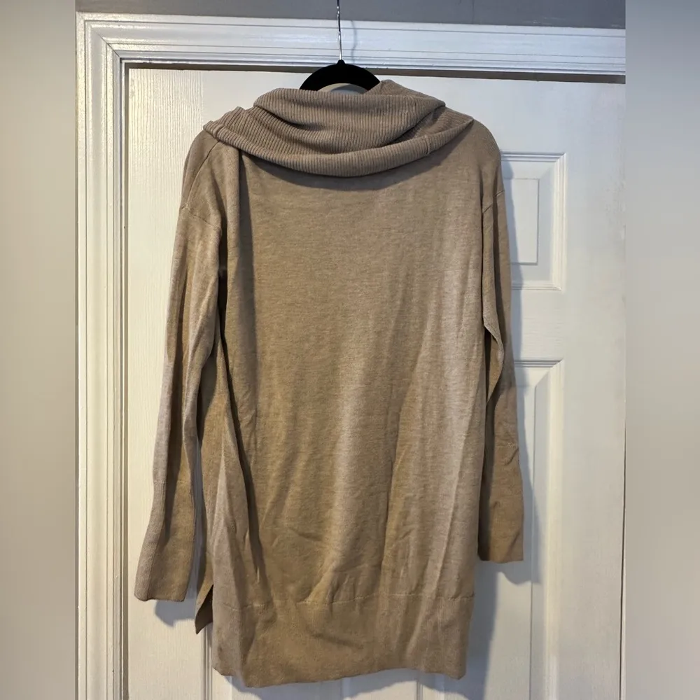 Loft Tan High Low Cowl Neck Sweater Size Medium - Image 4