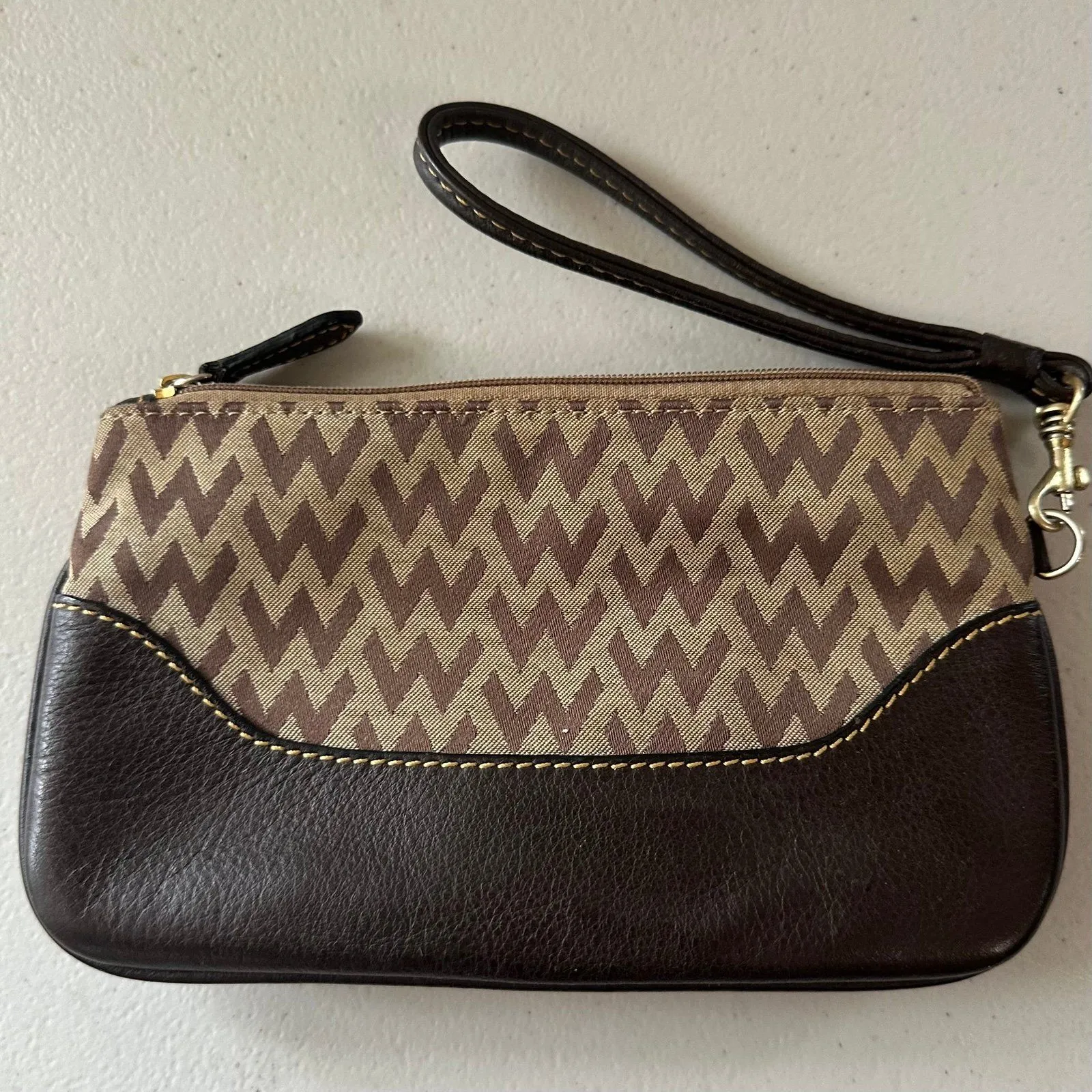 Wilsons Leather Signature Leather Trim Wristlet Wallet Clutch Coin Purse Pouch - Image 5