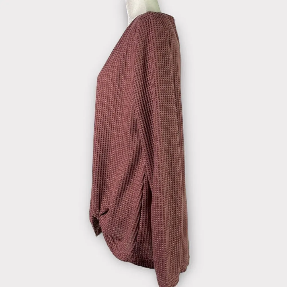 NWT DUOSTICK Waffle Knit Twist Long Sleeve Top (Mauve Red) - Image 4