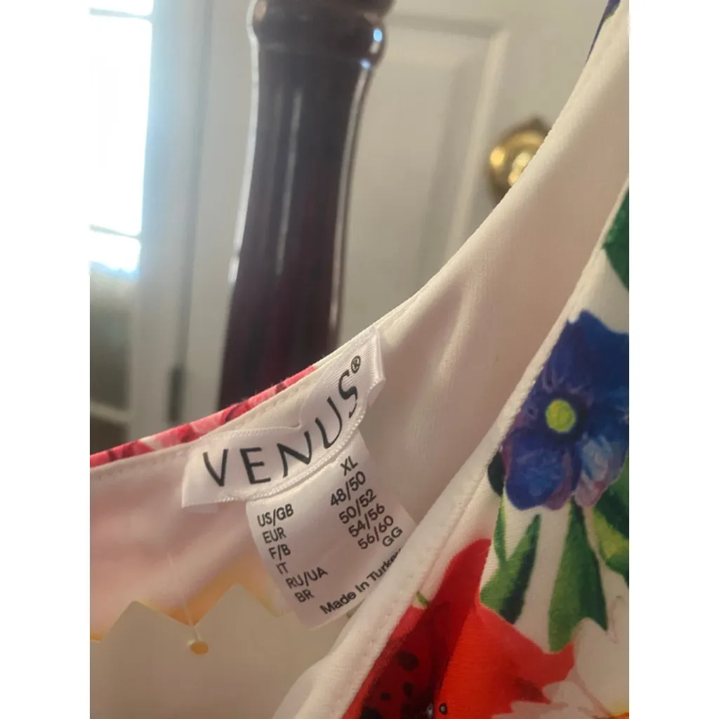 Women's VENUS White Floral Embellished Dress XL - Image 2