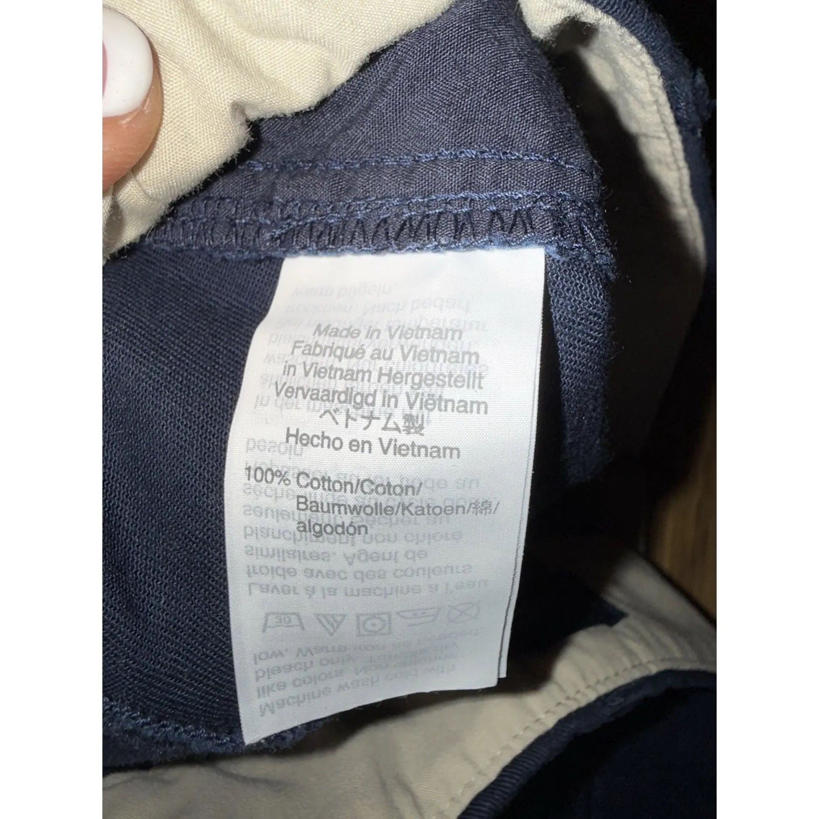 J. By J CREW Women's‎ Shorts Sz 4 Navy Blue Cotton Chino - Image 5