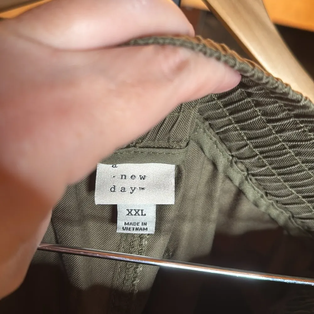 A New Day Women's High-Rise Modern Ankle Jogger Pants Olive Green Size XXL - Image 11