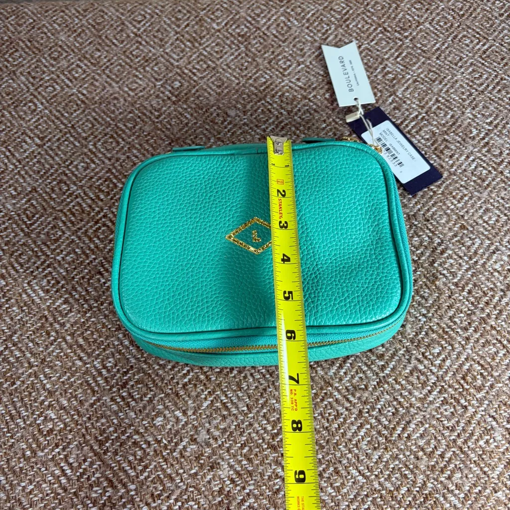 Boulervard Isabella Leather Jewelry Case NWT In Mint Color Travel Vacation Beach Green - Image 11