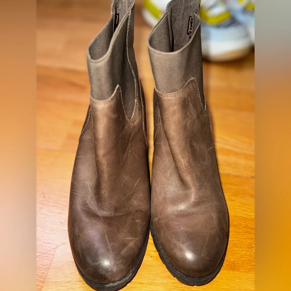 Clarks Collection Women's Verona Ease Fashion Ankle Brown Leather Boots Sz US 7 - Image 3