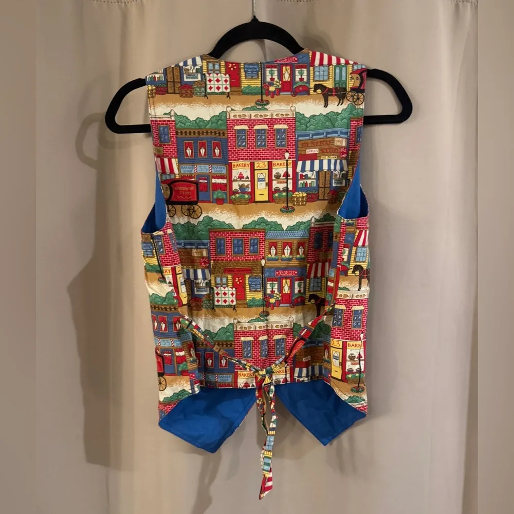 Colorful Graphic Vest Red Size undefined - Image 2