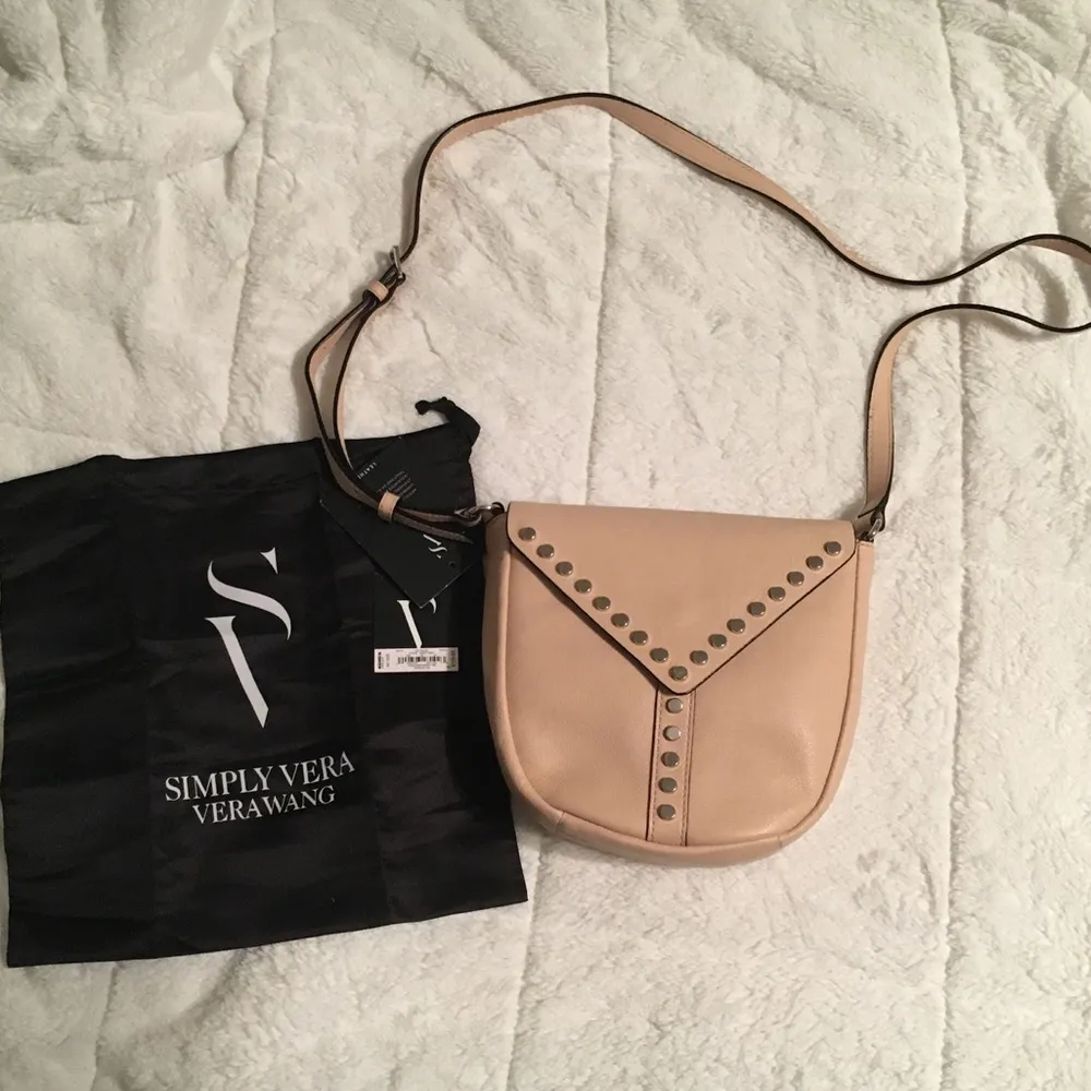 Vera Wang Purse - Image 8
