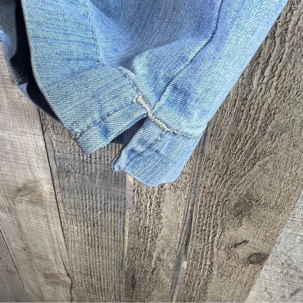 Bandolino  Blu Size 8 Bohemian No Cuff Capris Front Pockets & Back Button… - Image 6