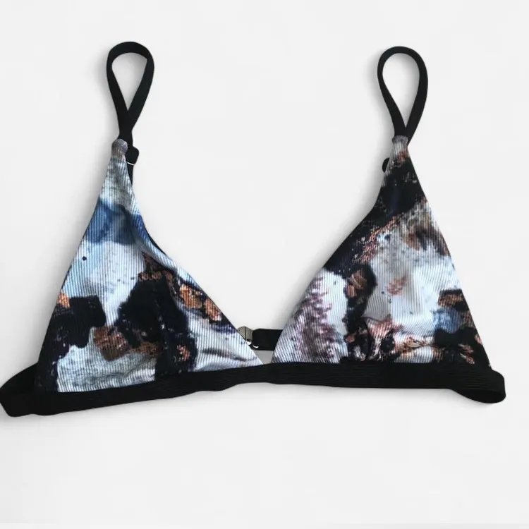 Zaful women’s Stylish Multicolor Bikini Top Size M - Image 2