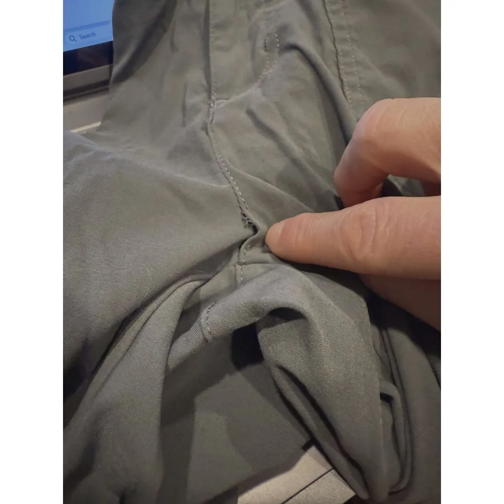 Columbia Womens Omni Shield Roll Tab Cargo Pants‎ Size 8 30L Hiking Outdoors - Image 9