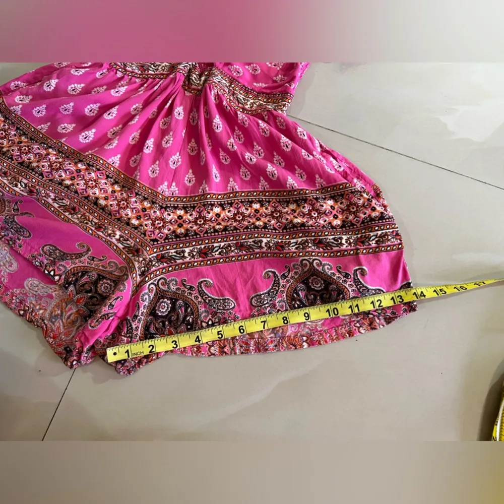 Francesca’s Mi Ami Bri Floral pink Romper bell sleeve short jumpsuit summer S - Image 11