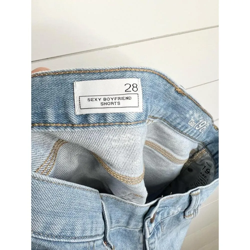 Gap Sexy Boyfriend Destructed Light Wash Distressed Cuffed Shorts Size 28 - Image 10