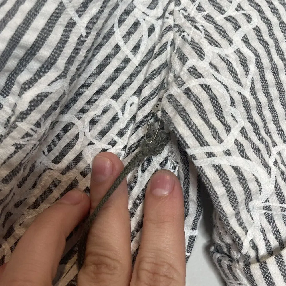 NWT Eva Franco Loretta Wrap Dress Hibiscus Stripe Gray Size 2 - Image 11