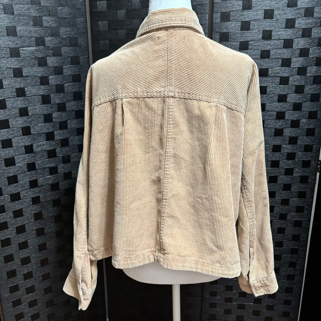Forever 21 Cropped Corduroy Jacket Womens L Beige Festival Minimalist Neutral - Image 3