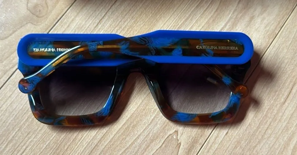 Carolina Herrera HER 0255/S sunglasses - Image 3