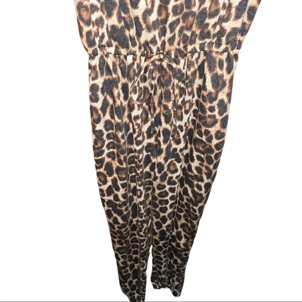 Socialite strappy leopard print jumpsuit women’s size medium - Image 4