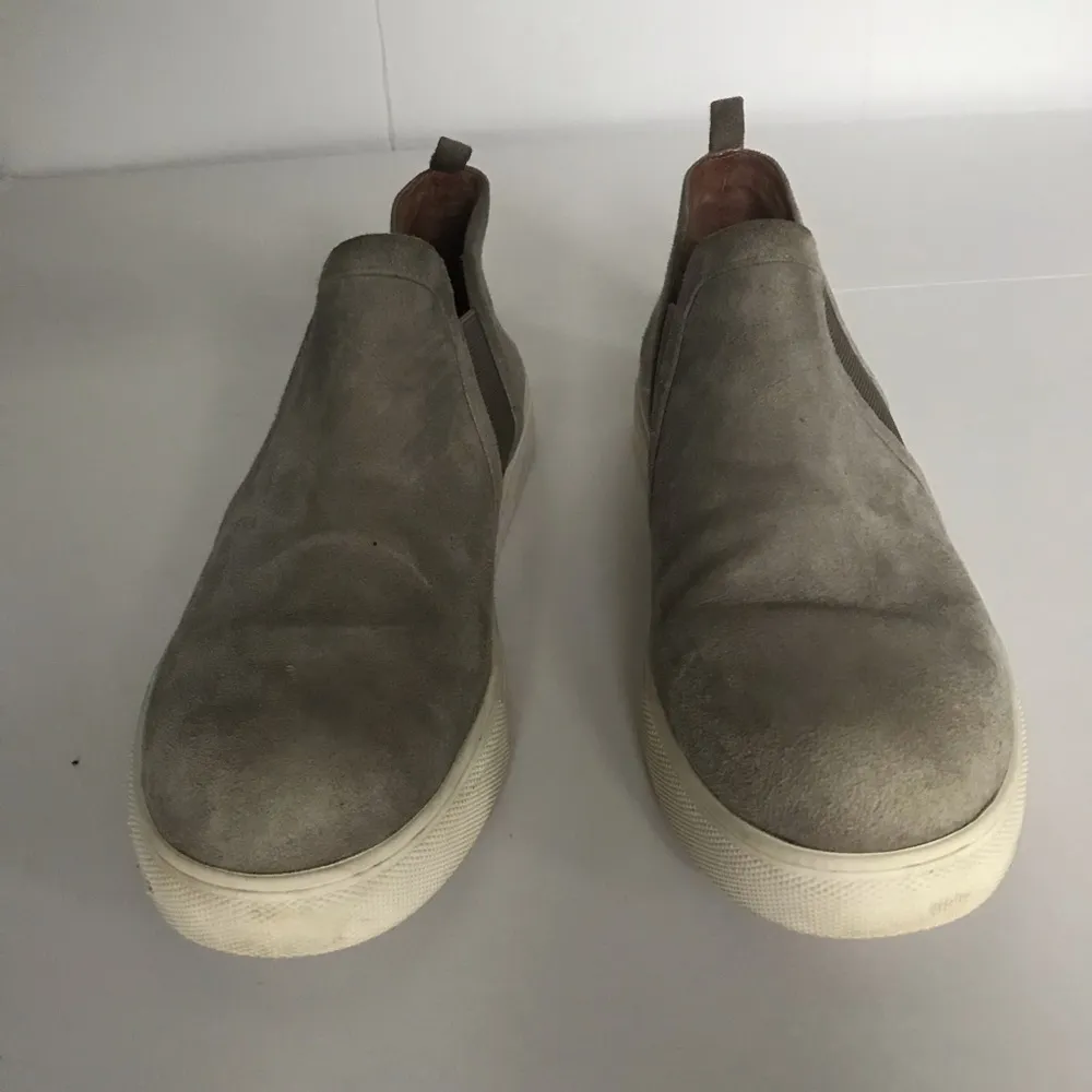 Caslon Ezra Slip On Suede Sneakers Size 10 - Image 3