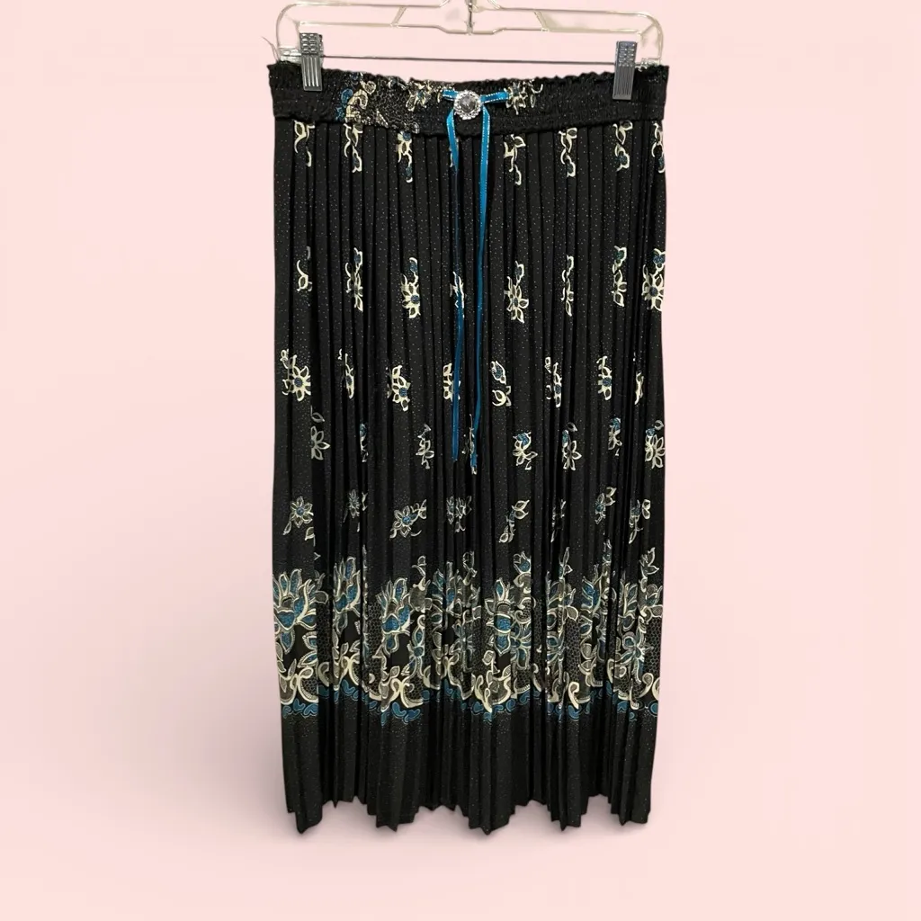 Cute boho western accordion pleated jeweled waist pull on skirt whimsigoth midi - Image 2