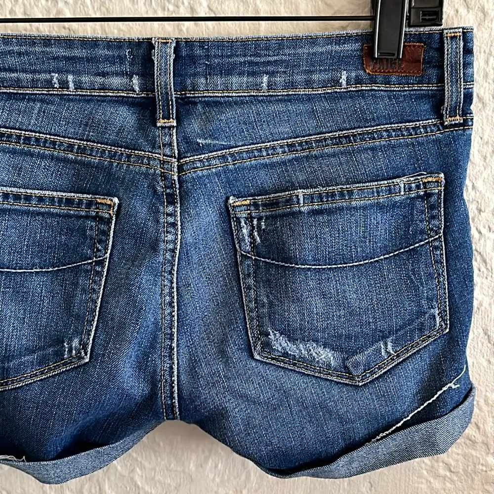 Paige Jimmy Jimmy Luca Denim Medium Wash Distressed Cuffed Jean Shorts 26 - Image 5