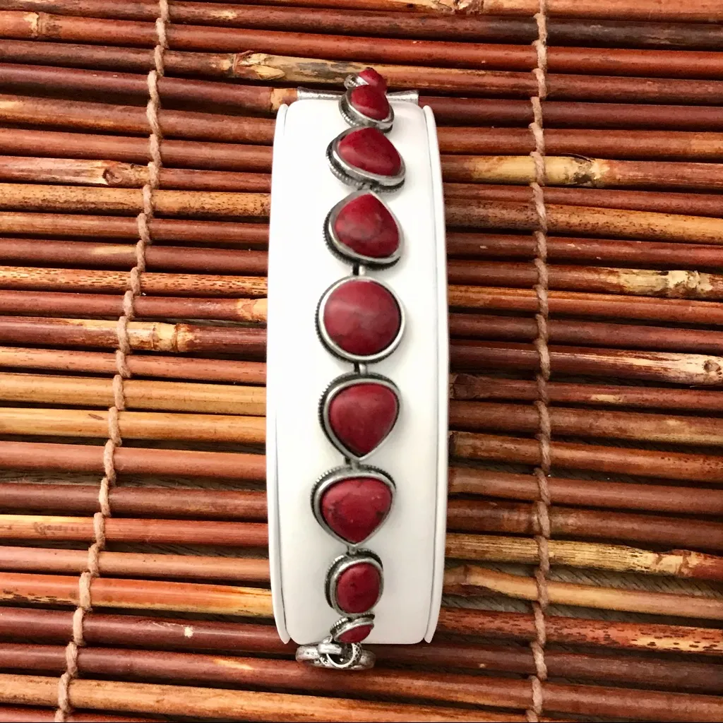 Lucky Brand Red Stone Bracelet - Image 2