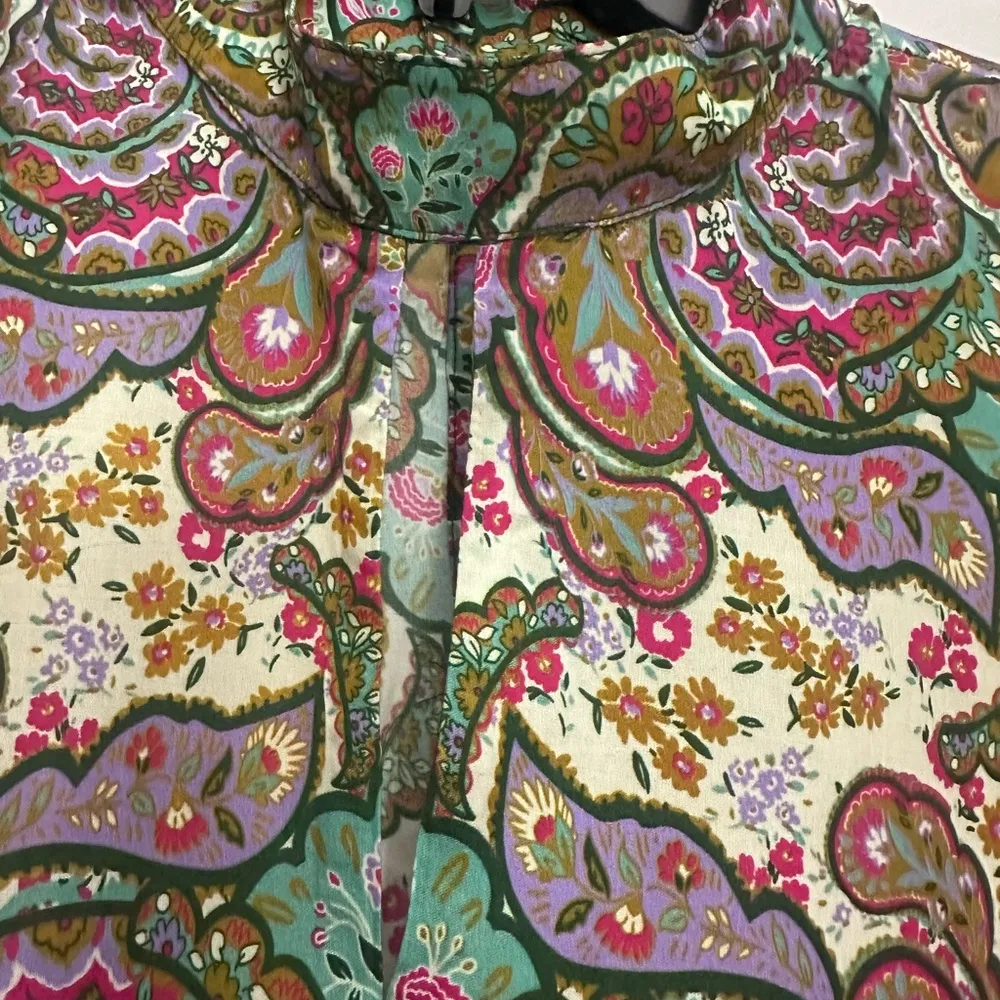 Liverpool High Neck Paisley Print Sleeveless Blouse Size Medium Keyhole Detail - Image 8