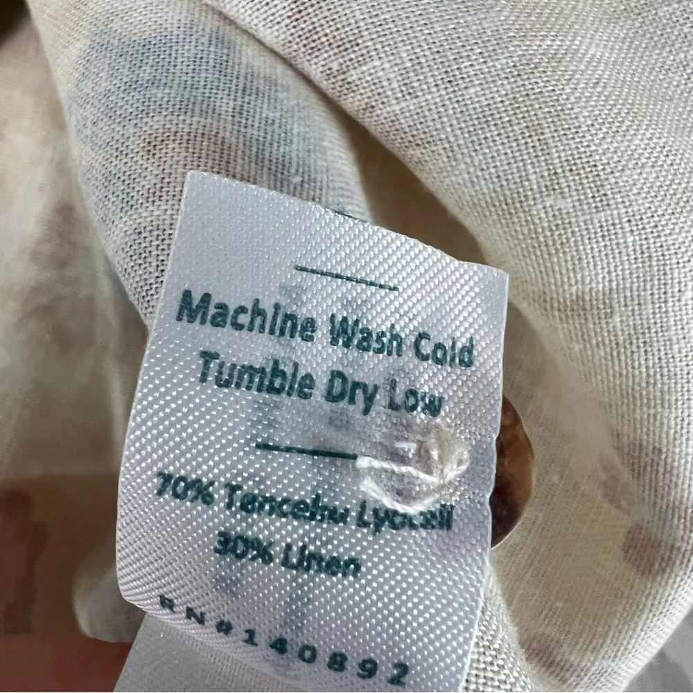 Ma­rine Lay­er Daydream Short Sleeve PJ Top Retro Hibiscus - Image 7