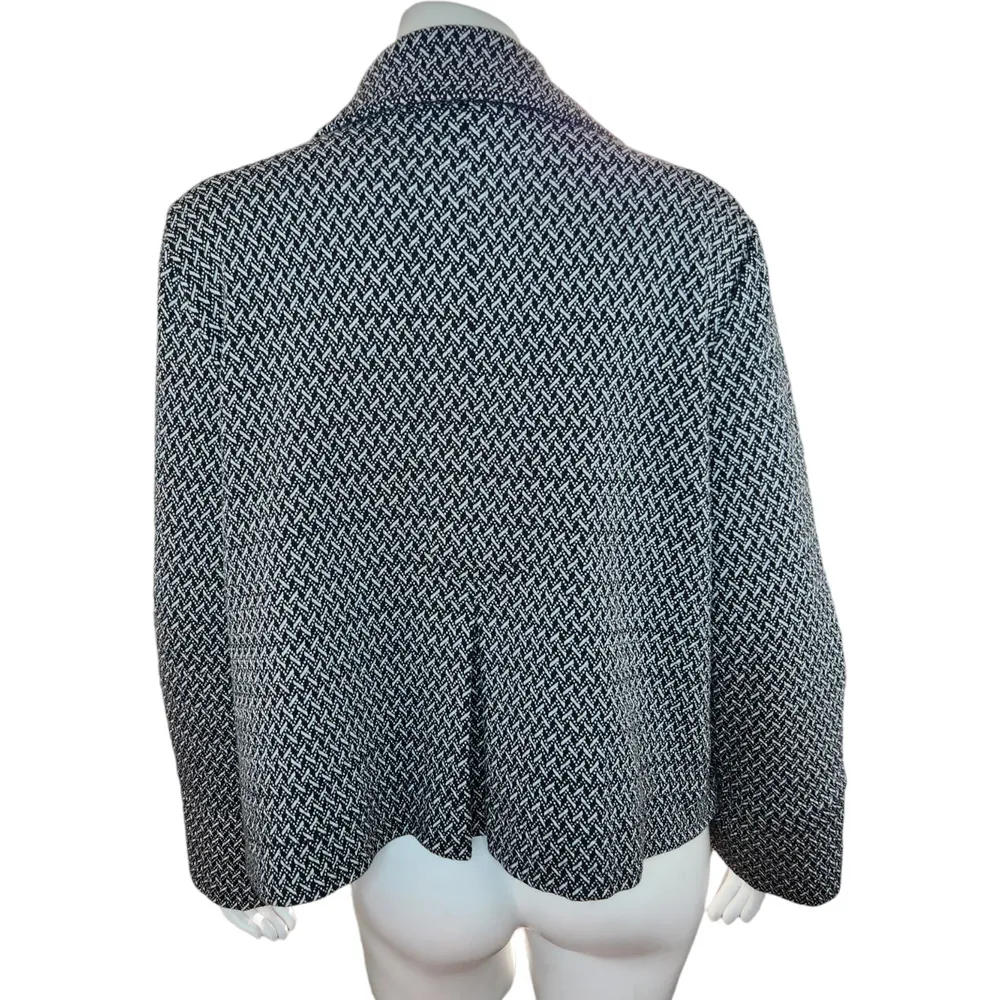 Charter Club Herringbone Jacket Sz L Women’s Gray Black & White Academia Peacoat - Image 7