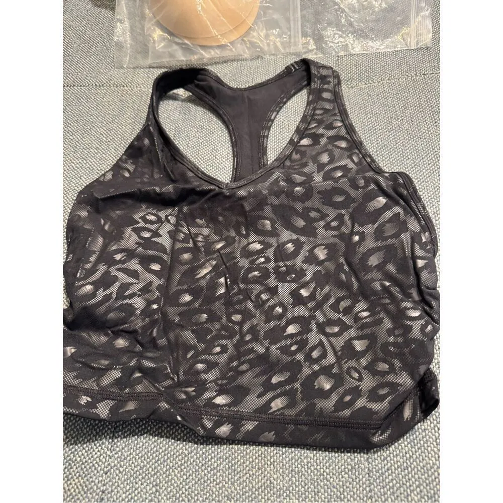 ACBikinis NWT Glossy Cheetah Print Racerback Sports Bra in Black Size Medium - Image 3
