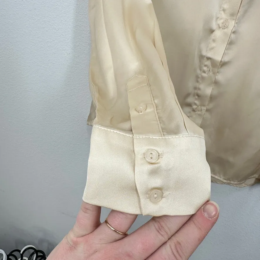 ASTR THE LABEL Cream Silk Satin Button Down Shirt Blouse Shoulder Pad Top XS NWT - Image 9