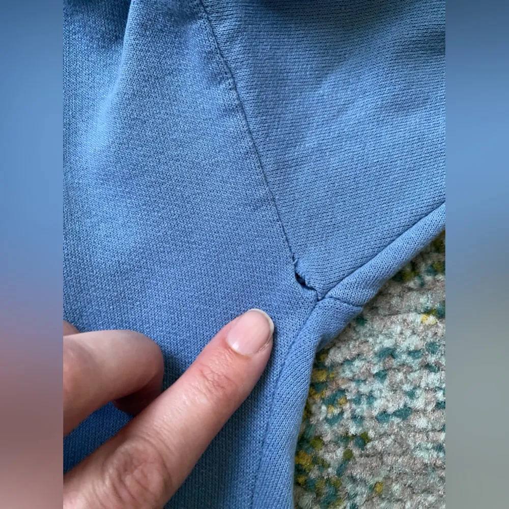 90s Laguna Sport neck tie soft worn in blue logo sweatshirt, size XL - Image 11